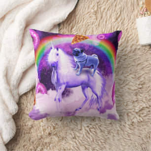 Rainbow-Mops im Weltraum auf einem Einhorn Kissen