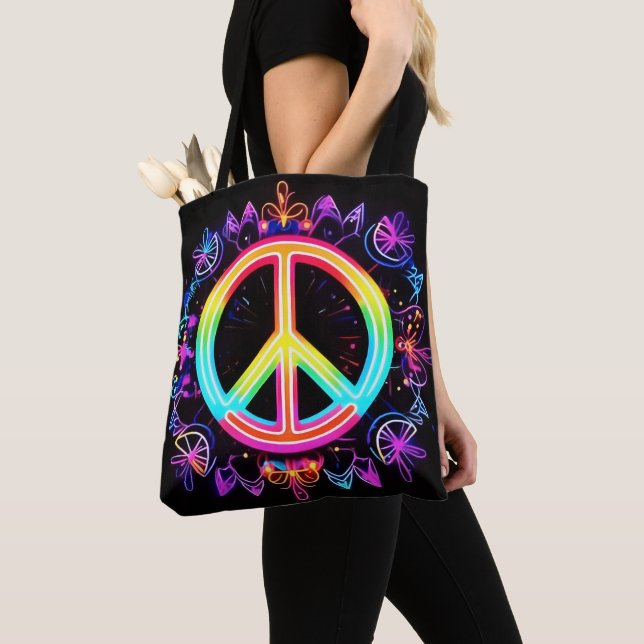 Rainbow Peace Symbol Art (Von Nahem)