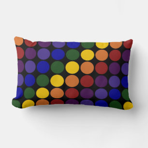 Rainbow Polka Dots auf Schwarz Lendenkissen