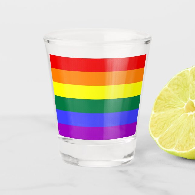 Rainbow-Pride-Flag Schnapsglas (Vorderseite)