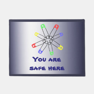 Rainbow Safety Button Solidarność Fußmatte