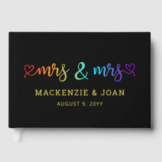 Rainbow Script Black Mrs & Mrs. Lesbian Wedding Gästebuch