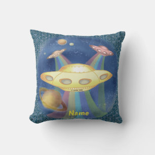 Rainbow Spaceship Kissen