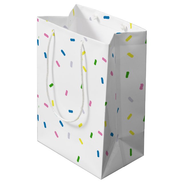 Rainbow Sprinkles Pattern-Party Mittlere Geschenktüte (Rückseite Schrägansicht)