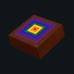 Rainbow Square Geschenkbox<br><div class="desc">Zeigen Sie Ihre Liebe mit einem geometrischen Regenbogen. Eine Reihe roter,  orangefarbener,  gelber,  grüner,  blauer,  indigofarbener und violetter Quadrate strahlen aus dem Mittelpunkt dieses festlichen Designs aus. Digitales 5400 x 5400 Pixel Bild. Copyright ©2011 Claire E. Skinner,  Alle Rechte vorbehalten.</div>
