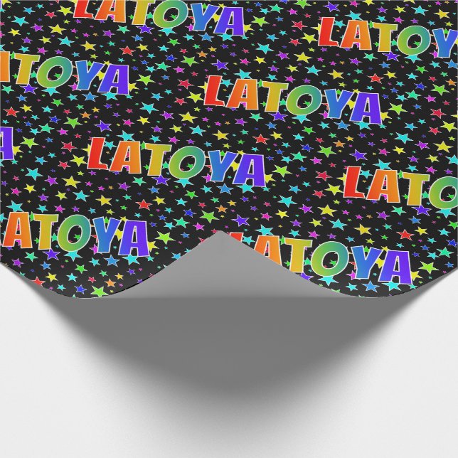 Rainbow Vorname "LATOYA" + Sterne Geschenkpapier (Ecke)