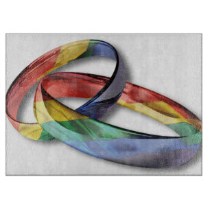 Rainbow Wedding Rings for Marriage Equality Schneidebrett