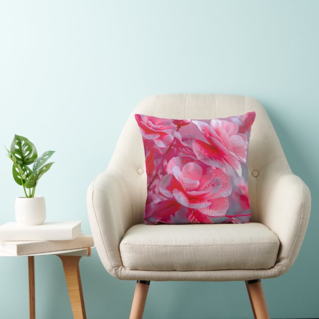 Raindrop Blush Pink Blossom Kissen (Stuhl )