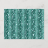 Raindrops auf grünem Metall