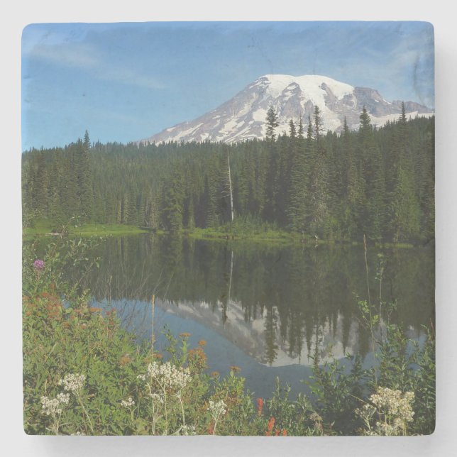Rainier Lake Reflektion mit Wildblumen Steinuntersetzer (Vorderseite)