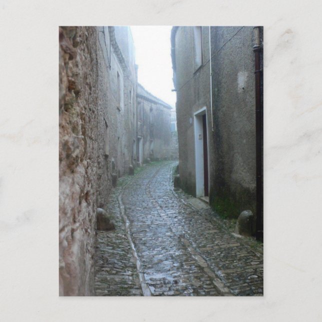 Rainy Street in Erice Sicily Postcard Postkarte (Vorderseite)