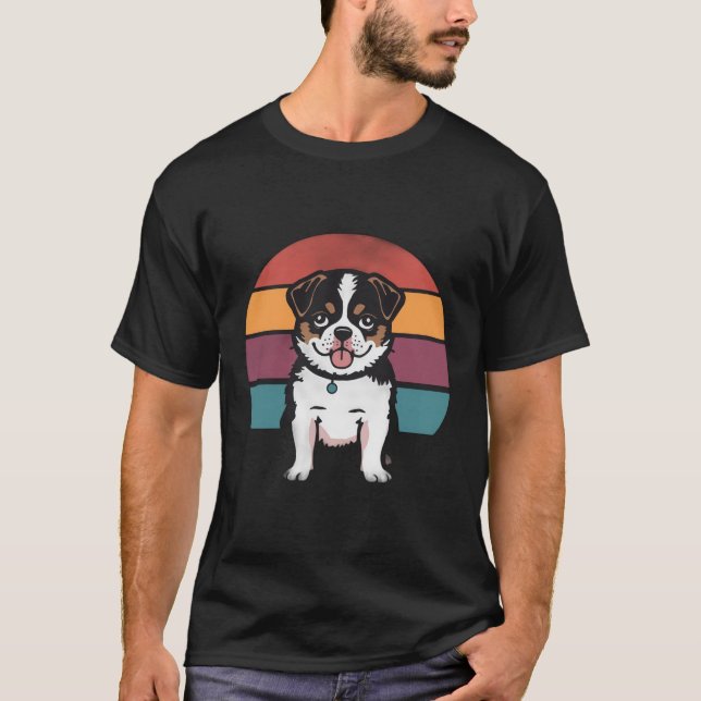 “Raising My Fur Baby With Love”  T-Shirt (Vorderseite)