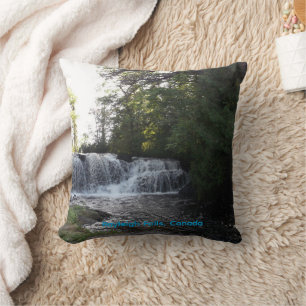 Raleigh Falls Kissen