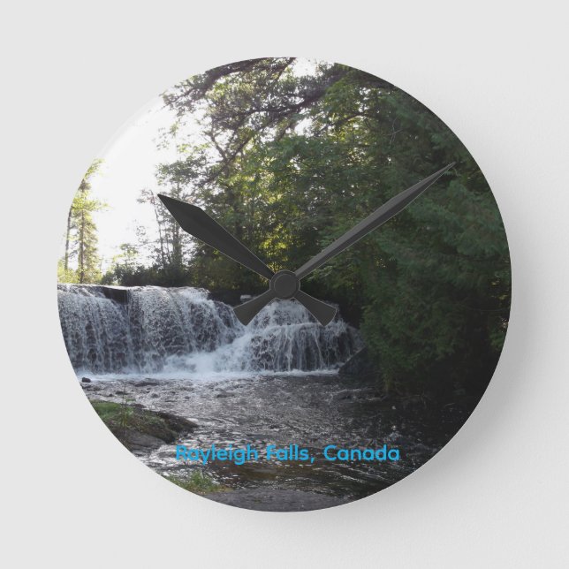 Raleigh Falls Runde Wanduhr (Vorderseite)