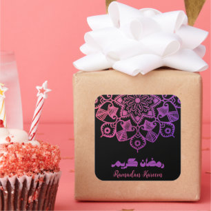 Ramadan Kareem Islamisches Motiv rosa und schwarz Quadratischer Aufkleber