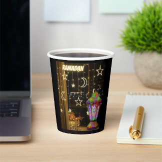 Ramadan-Laterne. Pappbecher