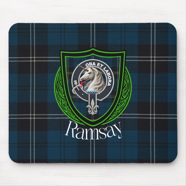 Ramsay Scottish Clan Tartan and Crest  Mousepad (Vorne)