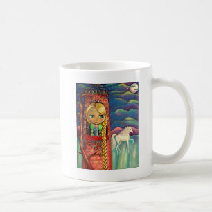 Rapunzel Puppe in einem rosa Turm mit Unicorn Kaffeetasse