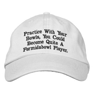 Rasenbowls-Praxis, bestickter Hut