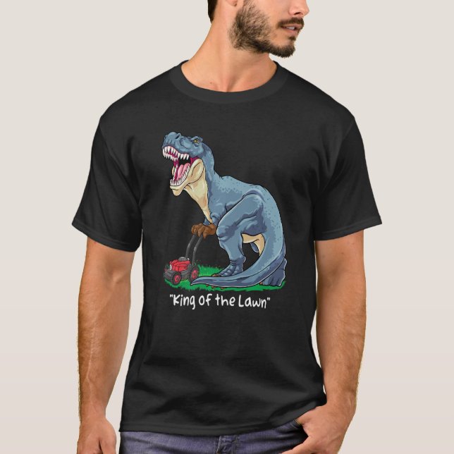 Rasenmäher Rex Mowing Dinosaur Gardener Traktor T-Shirt (Vorderseite)