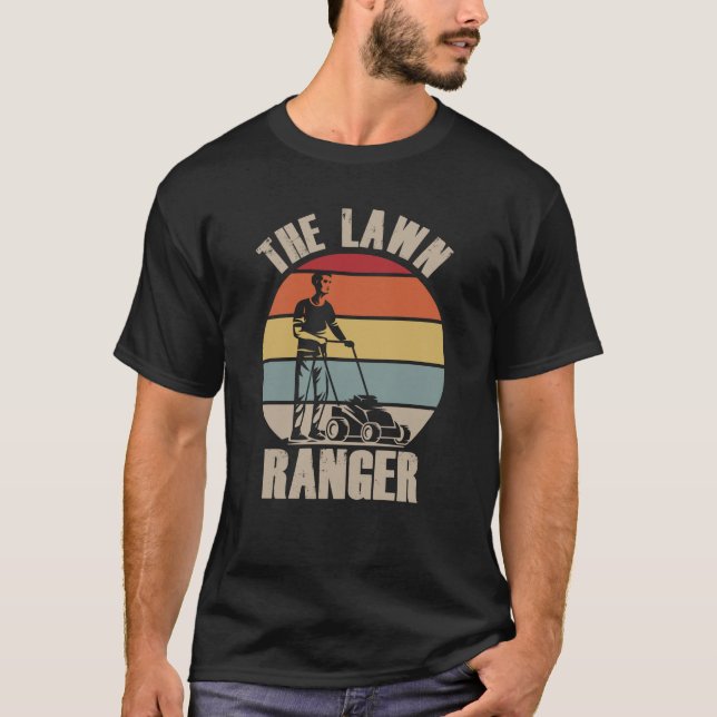 Rasenmäher Spaß Landscaper Funny Janitor T-Shirt (Vorderseite)