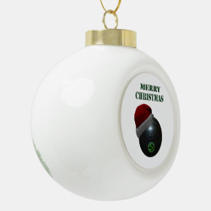 Rasenschale mit einer Weihnachtsmannmütze, Keramik Kugel-Ornament