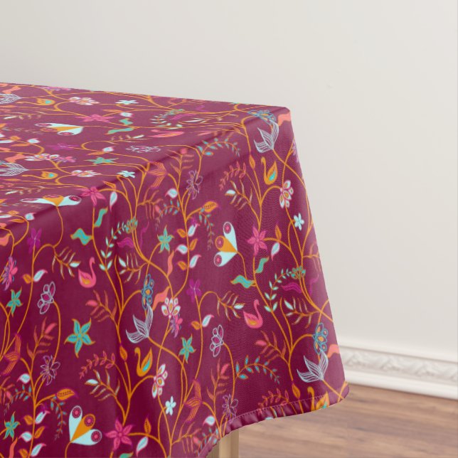 Raspberry Red Boho Flower Branches Tablecloth Tischdecke (Beispiel)