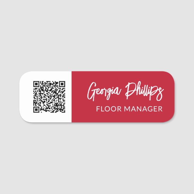 Raspberry Red & White QR Code Pinselschrift Namensschild (Vorderseite)