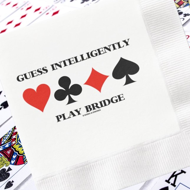 Raten Sie Intelligentes Spielen von Bridge und Fou Serviette (Paper napkin featuring four card suits and bridge advice saying "Guess Intelligently Play Bridge")