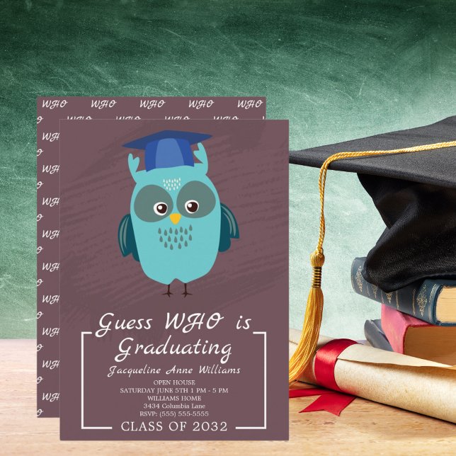 Ratet, wer die Blue Owl Graduation Party feiert Einladung (Guess Who Is Celebrating Blue Owl Graduation Party Invitation)