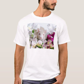 Ratte in den Blumen T-Shirt