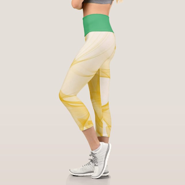 Rauch und Grün Capri Leggings (Links)