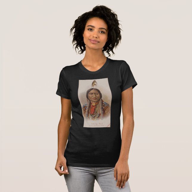 Rauchsignale: Lakota-Indianerschiff sitzt Bull T-Shirt (Vorne ganz)