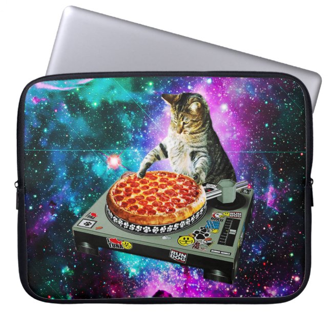 Raum-DJ-Katzenpizza Laptopschutzhülle (Vorderseite)