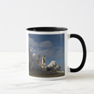 Raumfähre Atlantis hebt 23 weg Tasse