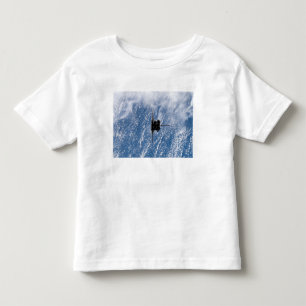 Raumfähre-Bemühung 18 Kleinkind T-shirt