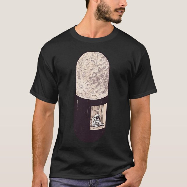 Raumkapsel T-Shirt (Vorderseite)