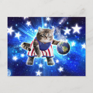 Raumkatze spielt Basketball Postkarte