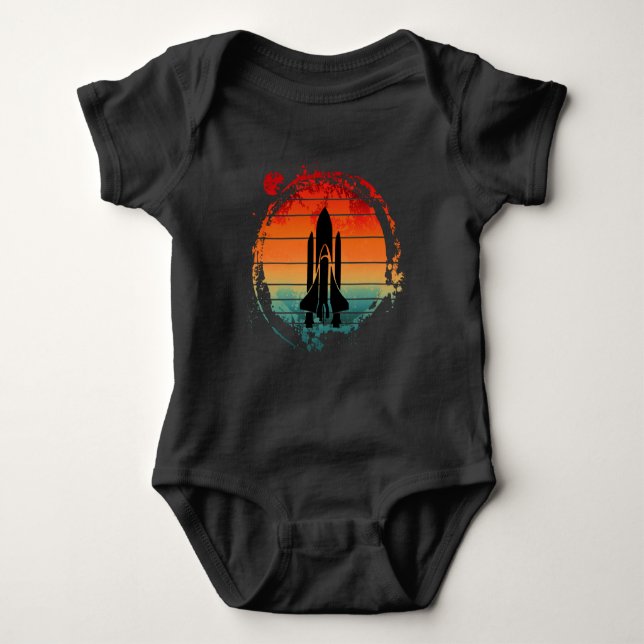 RAUMSCHUTZ VINTAG BABY STRAMPLER (Vorderseite)