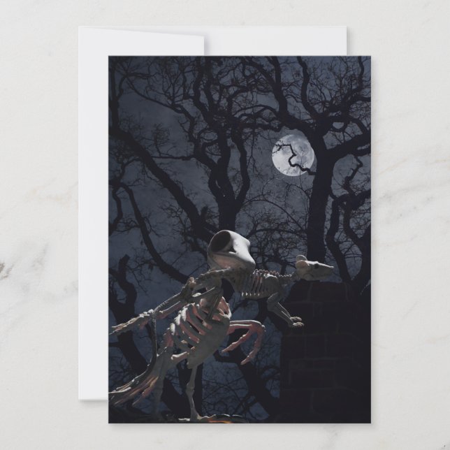Raven and Rat Skeleton in Moonlight Einladung (Vorderseite)
