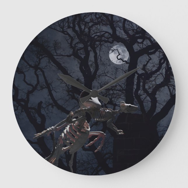 Raven and Rat Skeleton in Moonlight Große Wanduhr (Vorderseite)