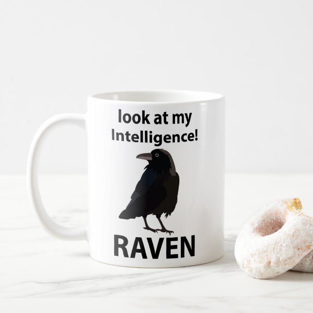 Raven Blick auf meine Intelligenz Raven Kaffeetasse (Mit Donut)