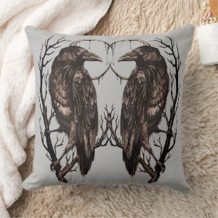 Raven in Dead Tree - Dunkle Gotik Kissen