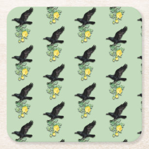 Raven with Yellow Rose Rechteckiger Pappuntersetzer
