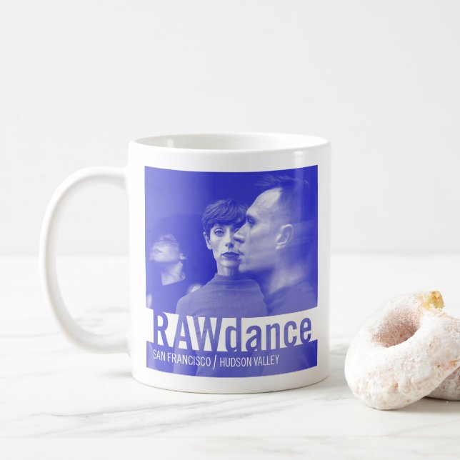 RAWdance verwischte grafische Tasse (Mit Donut)
