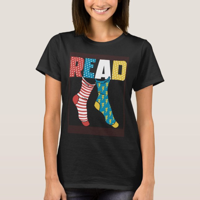 Read Books Wacky Socks Reading Teacher Book Nerds T-Shirt (Vorderseite)