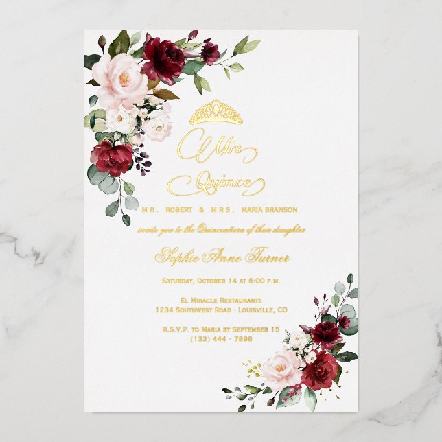 REAL FOIL Burgundy Floral Mis Quince Quinceañera Folieneinladung (Vorderseite)