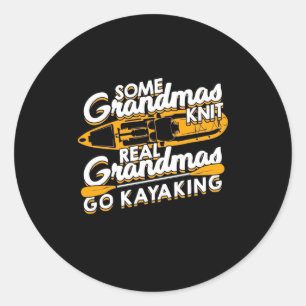 Real Grandmas Go Kayaking Runder Aufkleber