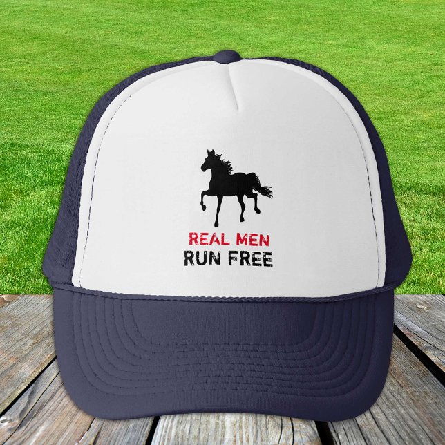 Real Men laufen FREI - Trucker Hat Truckerkappe (Von Creator hochgeladen)