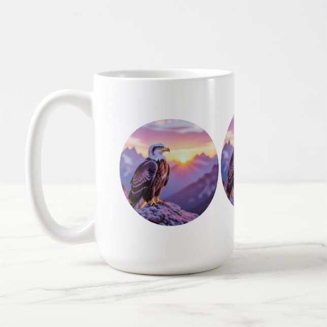 Realistic Eagle on Rock – Majestic Wildlife Scene Kaffeetasse (Links)